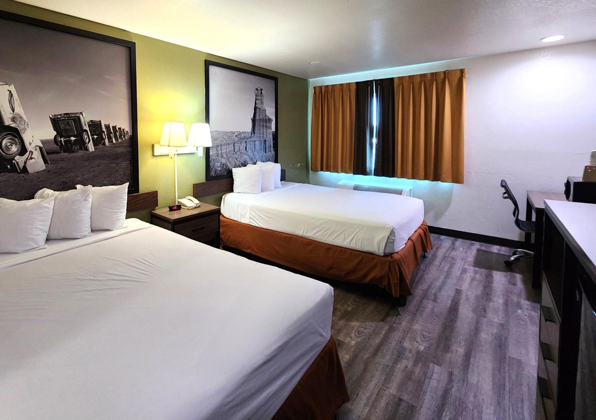 Super 8 By Wyndham Austin North/University Area Buitenkant foto